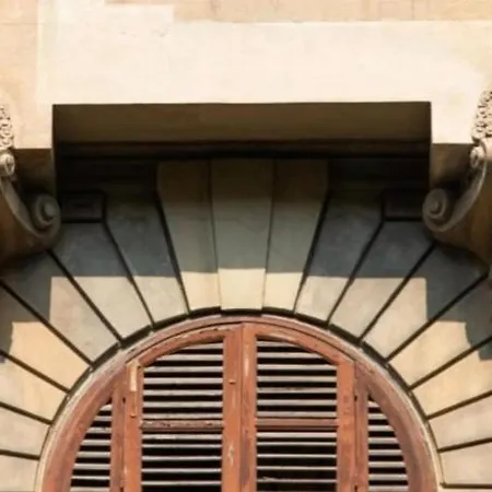 A Casa Di Giro *